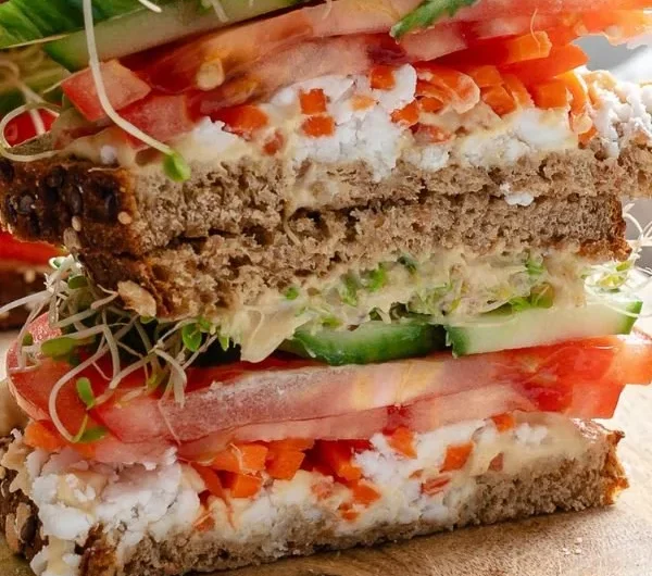 Delicious Mediterranean vegetable sandwich with fresh ingredients